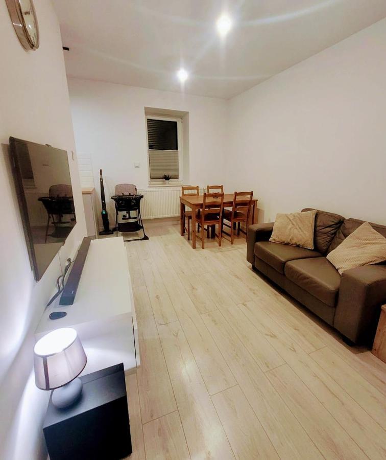 Apartamenty Centrum Zabrze Super Mario Dış mekan fotoğraf